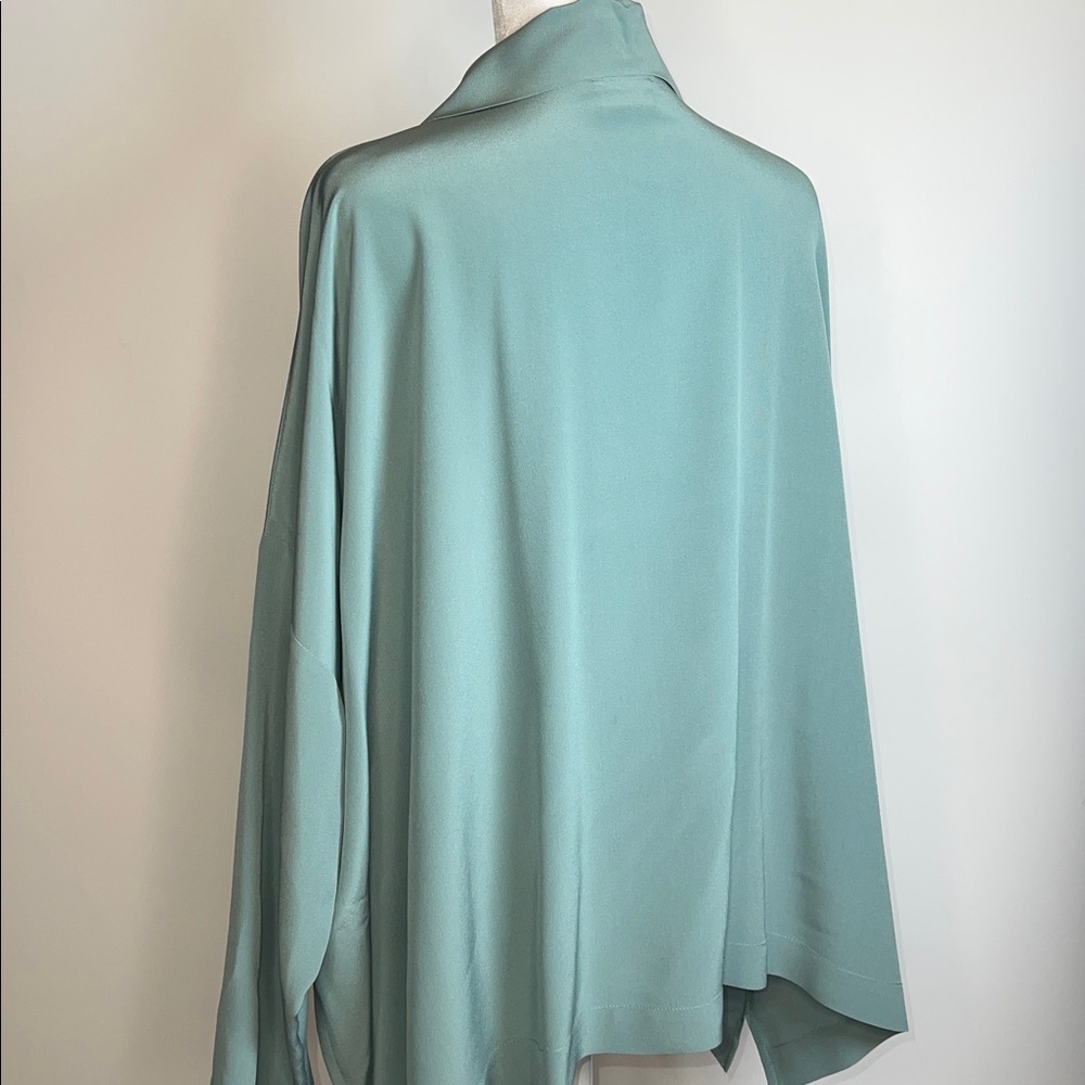 🩵NWOT ESKANDAR WOMENS 100% SILK OVERSIZED BUTTON BLOUSE IN TEAL/ BLUE SIZE 1 - Picture 6 of 11